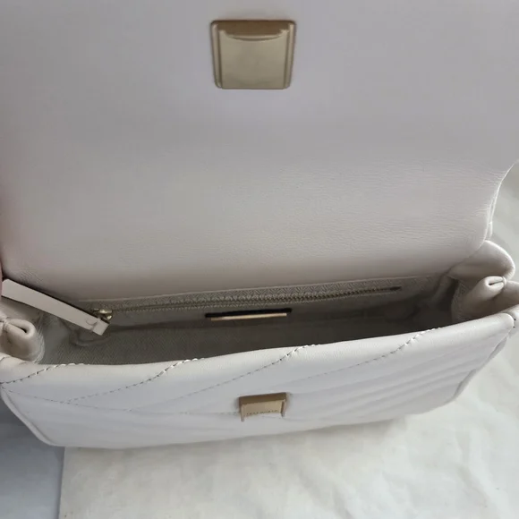 Tory Burch White Quilted Kira Top-Handle Crossbody In New Cream - Picture 10 of 11